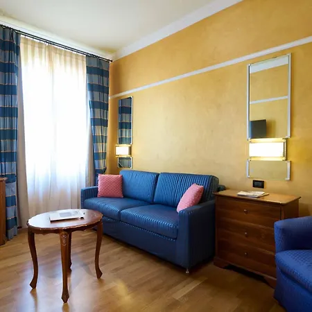 ホテル グランドホテル ベラビスタ パレス＆ゴルフ モンテカティーニ・テルメ